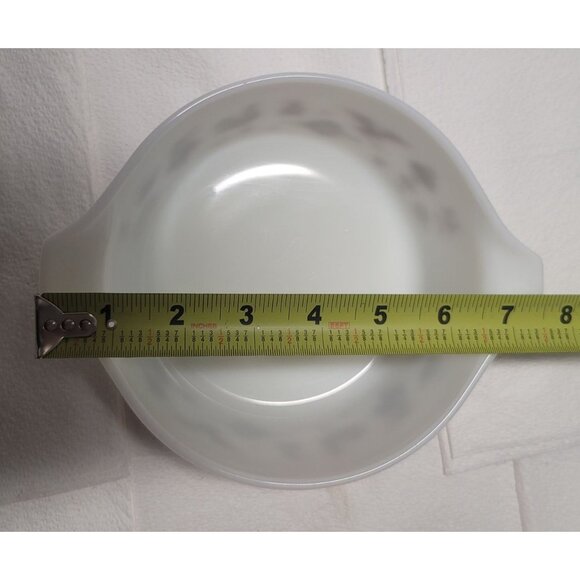 Vintage Pyrex 1 1/2 Quart Mixing Bowl With Brown Colonial Pattern - Picture 8 of 9